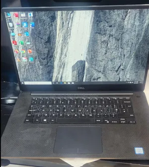 Photo - New Laptop Dell XPS 15 16GB Intel Core I5 SSD 512GB