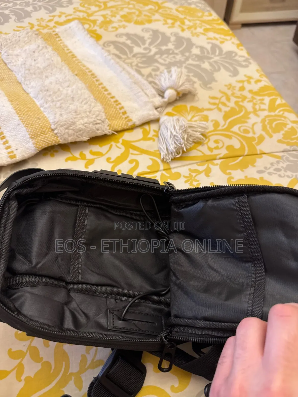 Unisex Anti-Theft Chest Bag [Preorder]