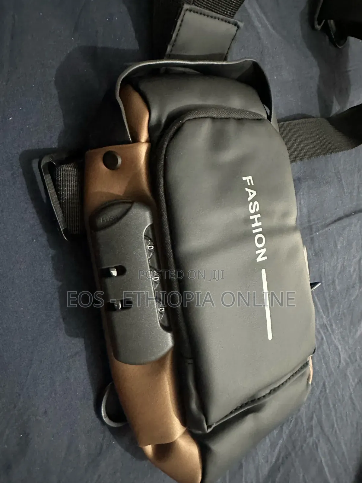 Unisex Anti-Theft Chest Bag [Preorder]