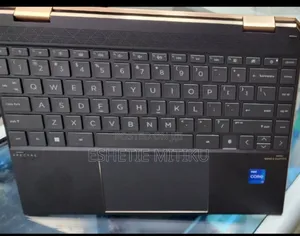 New Laptop HP Spectra 13 16GB Intel Core I7 SSD 1T