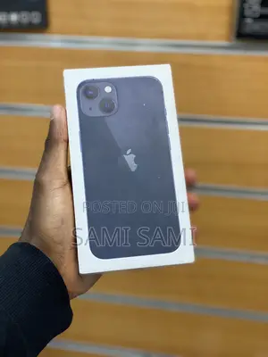 Photo - New Apple iPhone 13 128 GB