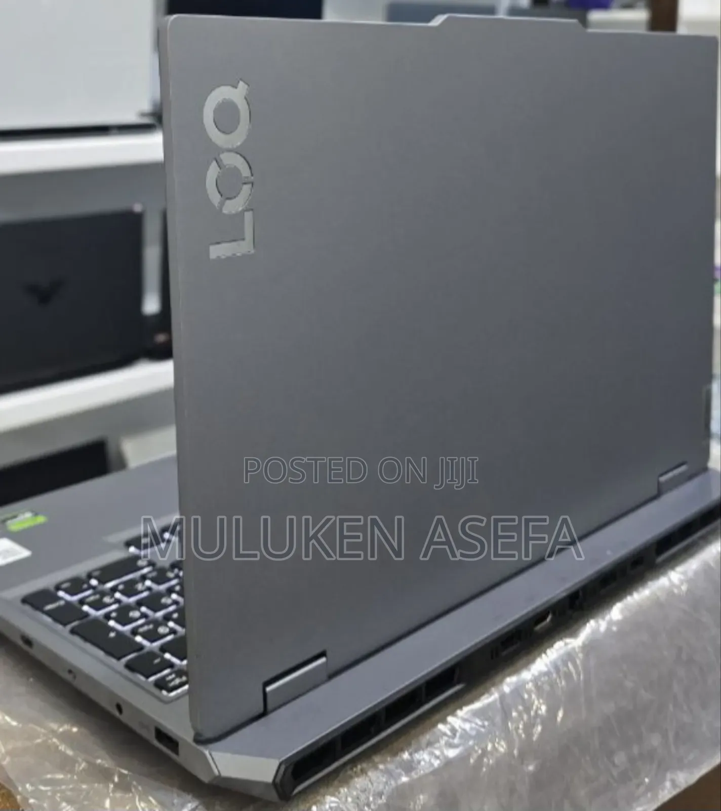 New Laptop Lenovo LOQ 15IRH8 24GB AMD Ryzen 5 SSD 512GB