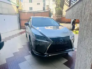 Photo - Lexus RX 300 2018 Gray