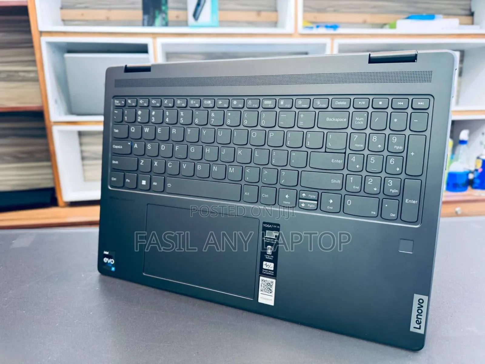 New Laptop Lenovo Yoga 7i 16GB Intel Core I7 SSD 512GB