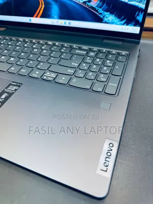 New Laptop Lenovo Yoga 7i 16GB Intel Core I7 SSD 512GB