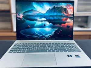 New Laptop HP 16GB Intel Core I7 SSD 1T