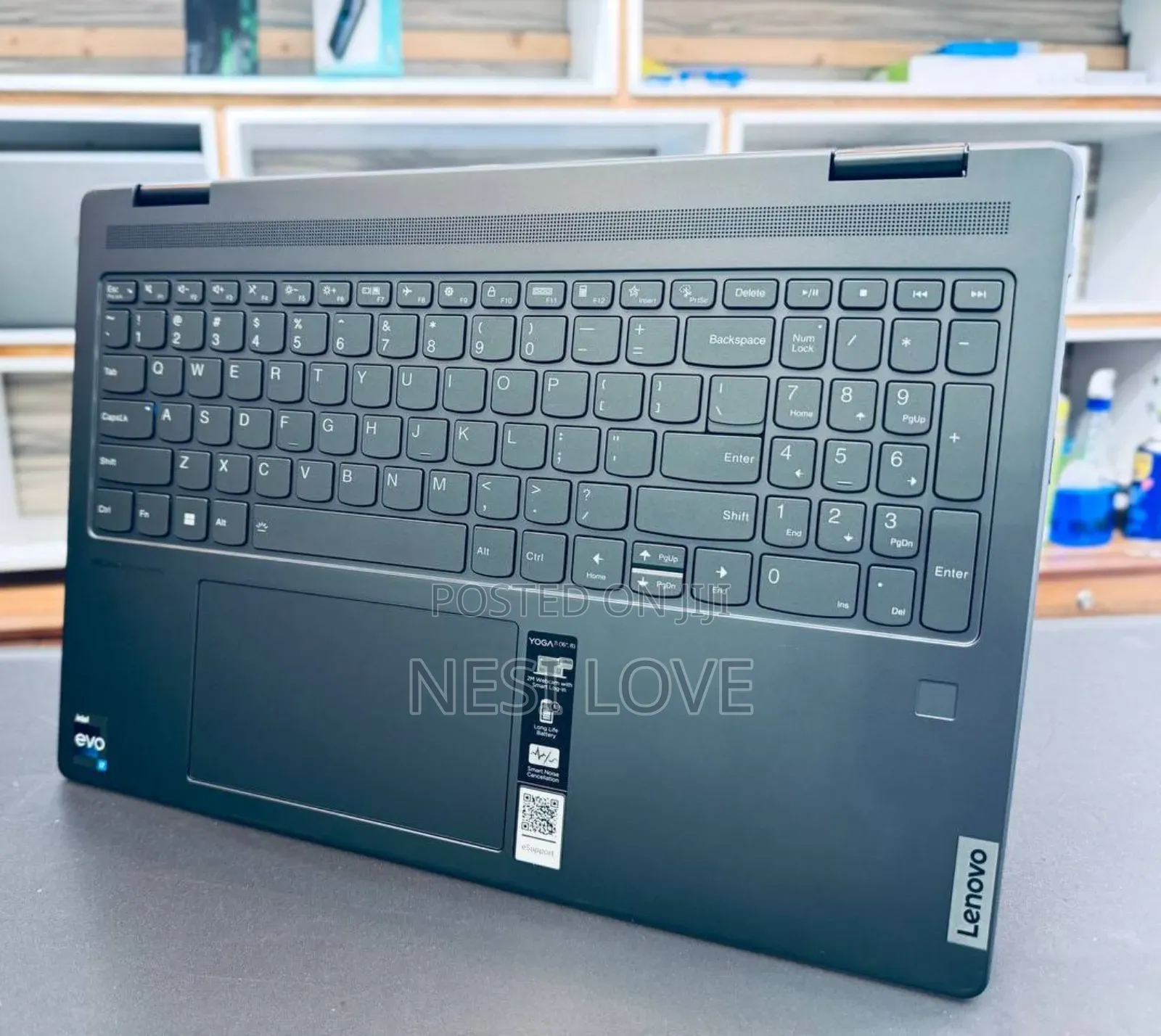 New Laptop Lenovo Yoga 7i 16GB Intel Core I7 SSD 512GB