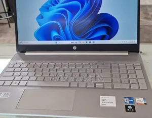 New Laptop HP Stream Notebook 8GB Intel Core I5 SSD 1T