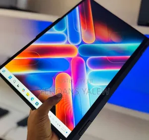 New Laptop Lenovo Yoga 7i 16GB Intel Core I7 SSD 1T