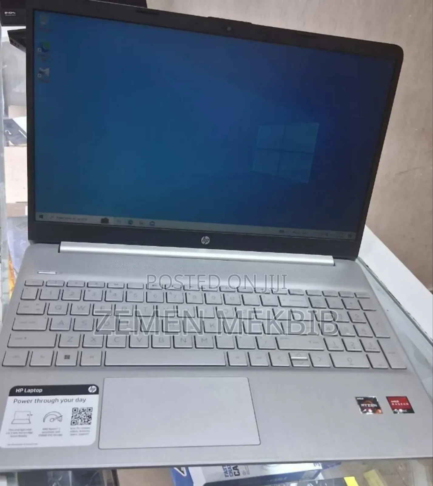 New Laptop HP Stream Notebook 8GB AMD Ryzen 3 SSD 256GB