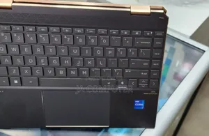 New Laptop HP Spectre 16GB Intel Core I7 SSD 1T
