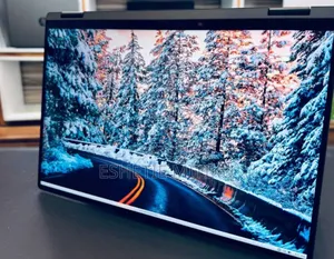 Photo - New Laptop Lenovo Yoga 7i 16GB Intel Core I7 SSD 512GB