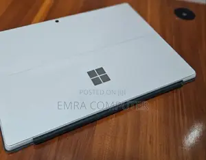 New Laptop Microsoft Surface Pro 7 8GB Intel Core I5 SSD 128GB