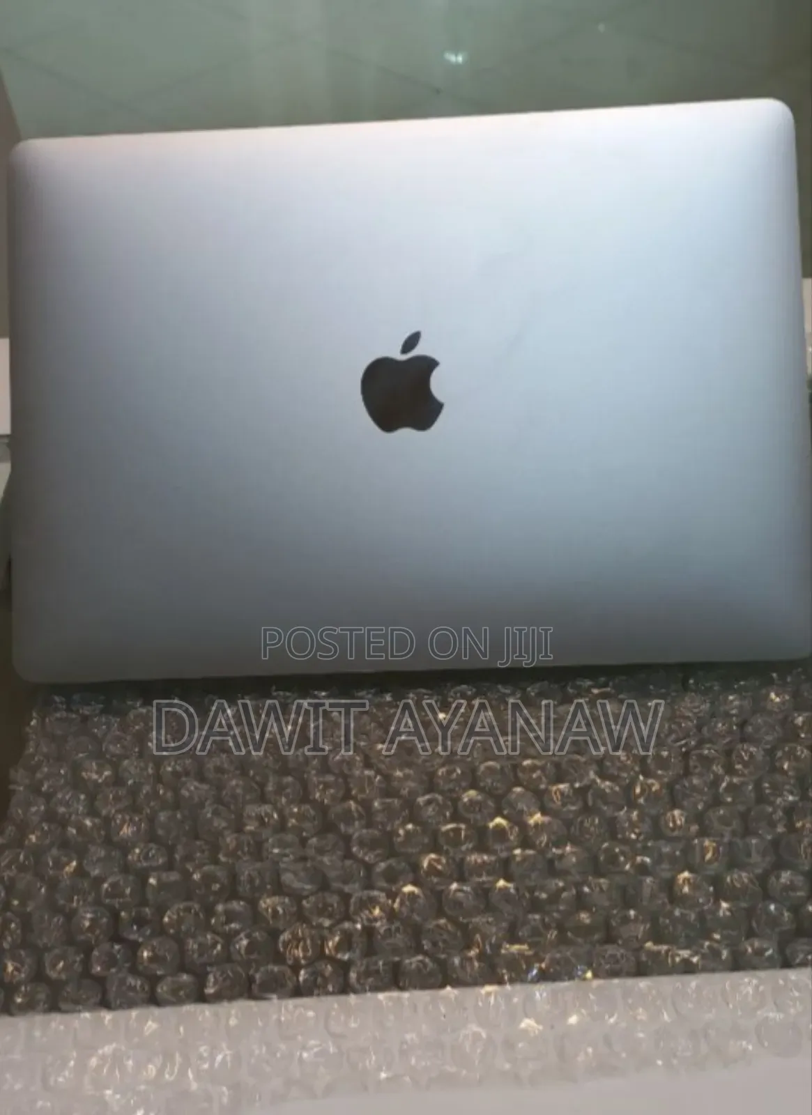 New Laptop Apple MacBook Pro M1 8GB Apple M1 SSD 256GB