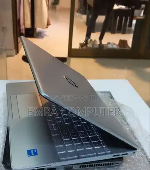 New Laptop HP Stream Notebook 8GB Intel Core I5 SSD 512GB