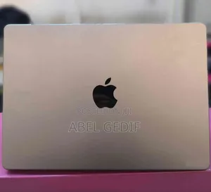 Photo - New Laptop Apple MacBook Pro M1 32GB Apple M1 Pro SSD 1T