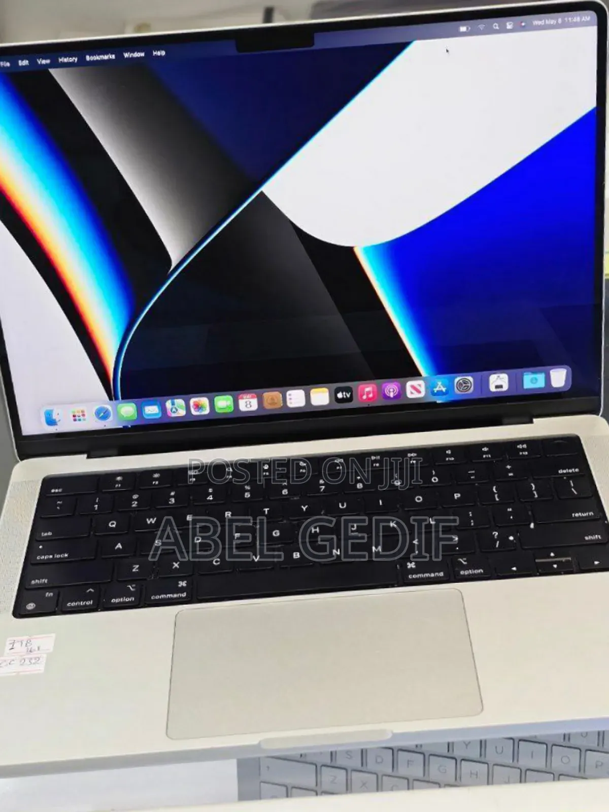 New Laptop Apple MacBook Pro M1 16GB Apple M1 Pro SSD 1T