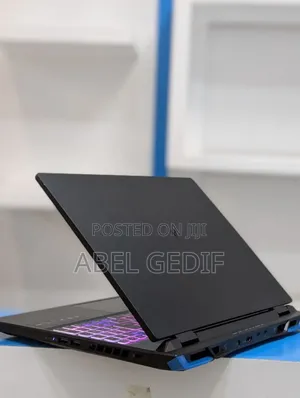 New Laptop Acer Predator Helios 300 16GB Intel Core I9 SSD 1T