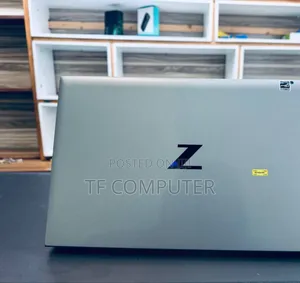 New Laptop HP ZBook Firefly 16 G10 16GB Intel Core I7 SSD 1T