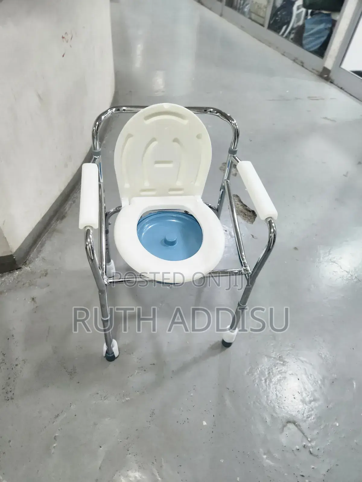 Commode Chair直至poty Chair脆皮commode Chair夷我poty Chair