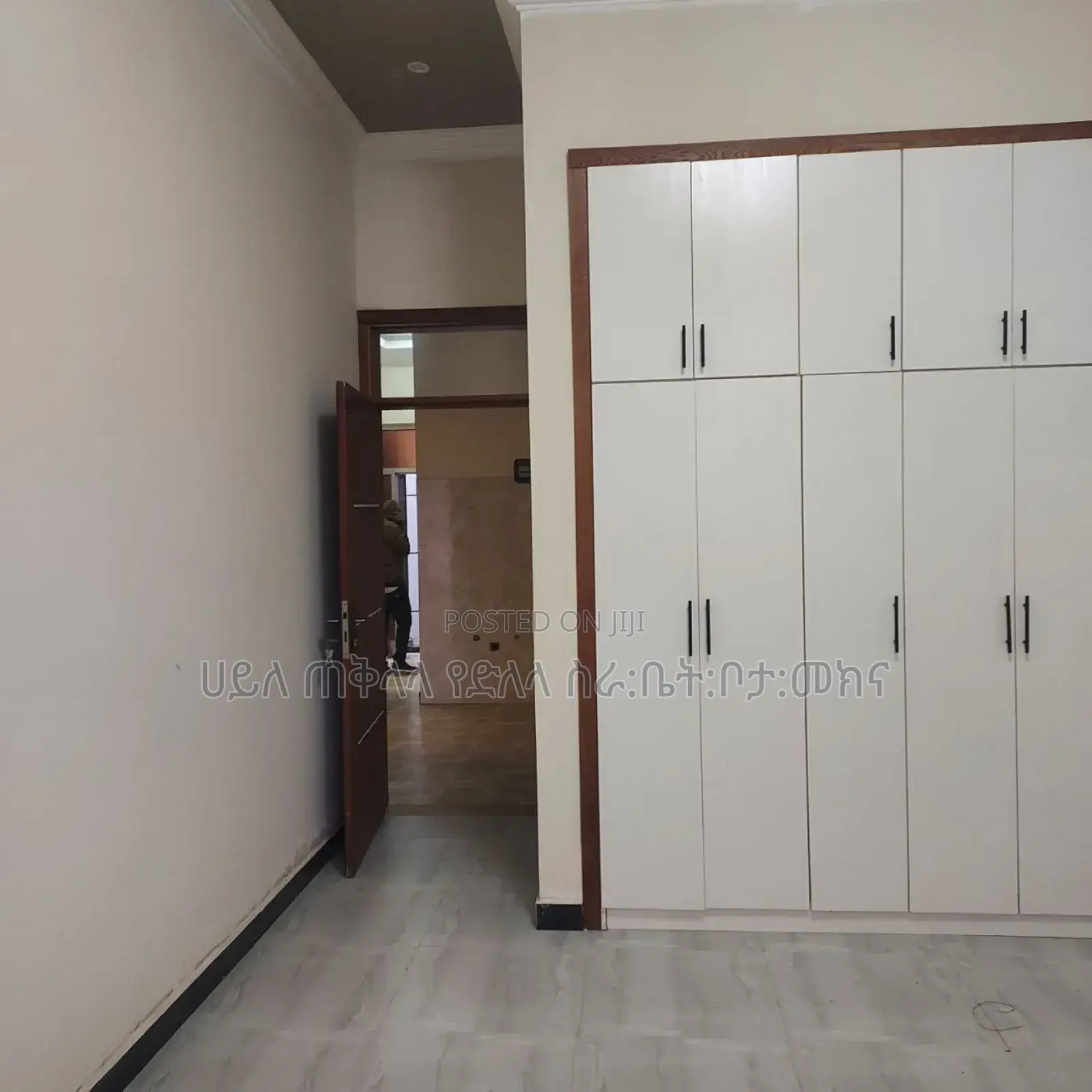 Furnished 4bdrm Villa in ለገጣፎ አካባቢ, Oromia-Finfinne for sale