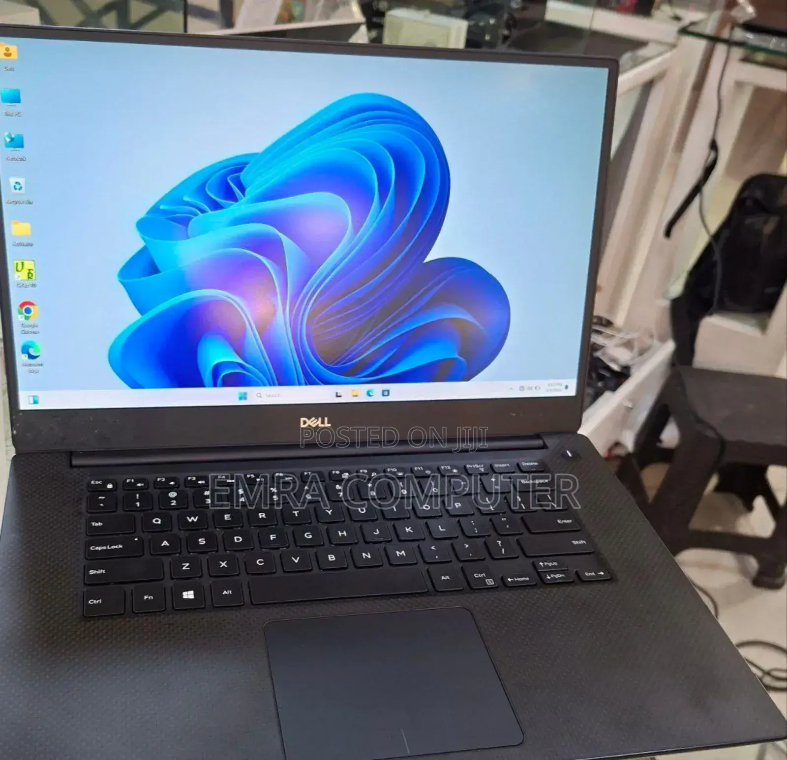 New Laptop Dell Precision 5540 16GB Intel Core I7 SSD 512GB