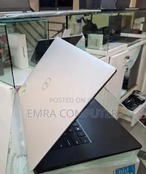 New Laptop Dell Precision 5540 16GB Intel Core I7 SSD 512GB