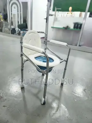 Photo - Toilet Chair麩質medical Commode Chair𢏺我commode Chair
