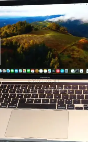 New Laptop Apple MacBook Pro M1 8GB Apple M1 SSD 256GB