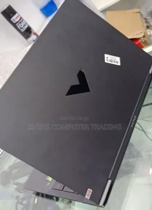 New Laptop HP Victus 16 16GB Intel Core I7 SSD 512GB