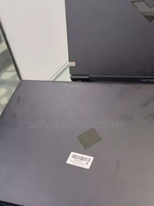 New Laptop HP Omen 16 16GB Intel Core I7 SSD 512GB