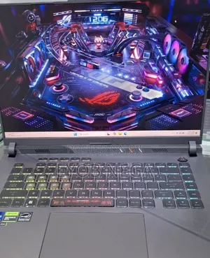 New Laptop Asus ROG Zephyrus G16 36GB Intel Core i9 SSD 1T