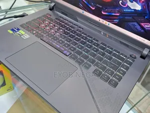 New Laptop Asus ROG Zephyrus G16 36GB Intel Core i9 SSD 1T