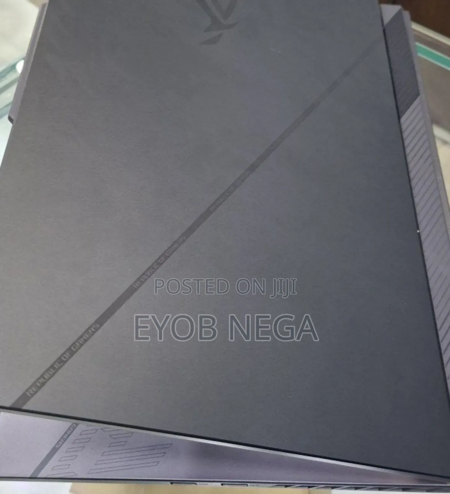 New Laptop Asus ROG Zephyrus G16 36GB Intel Core i9 SSD 1T