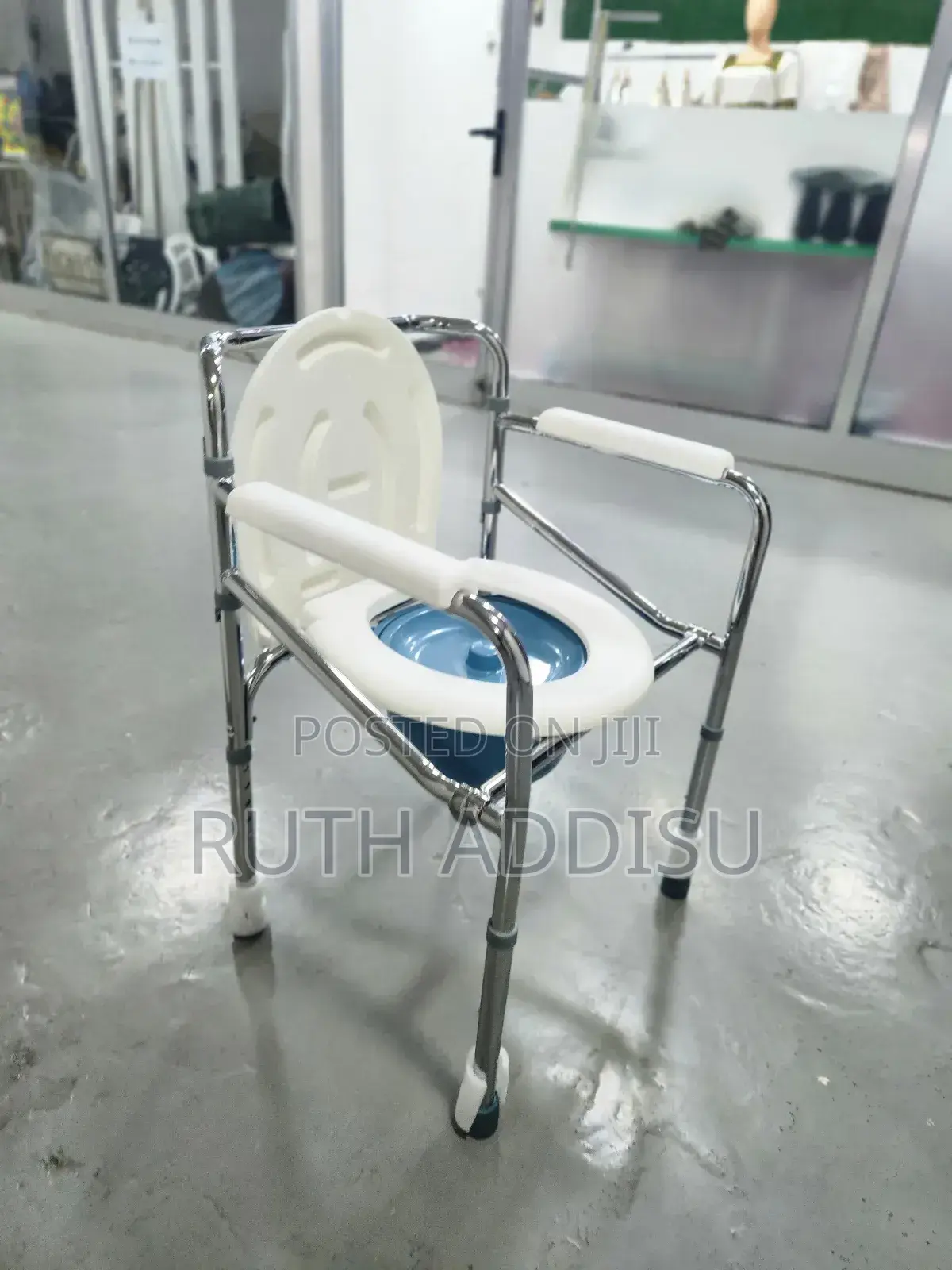 Commode南受commode Chair姐姐poty Chair曊腫commode Chair你肊commode