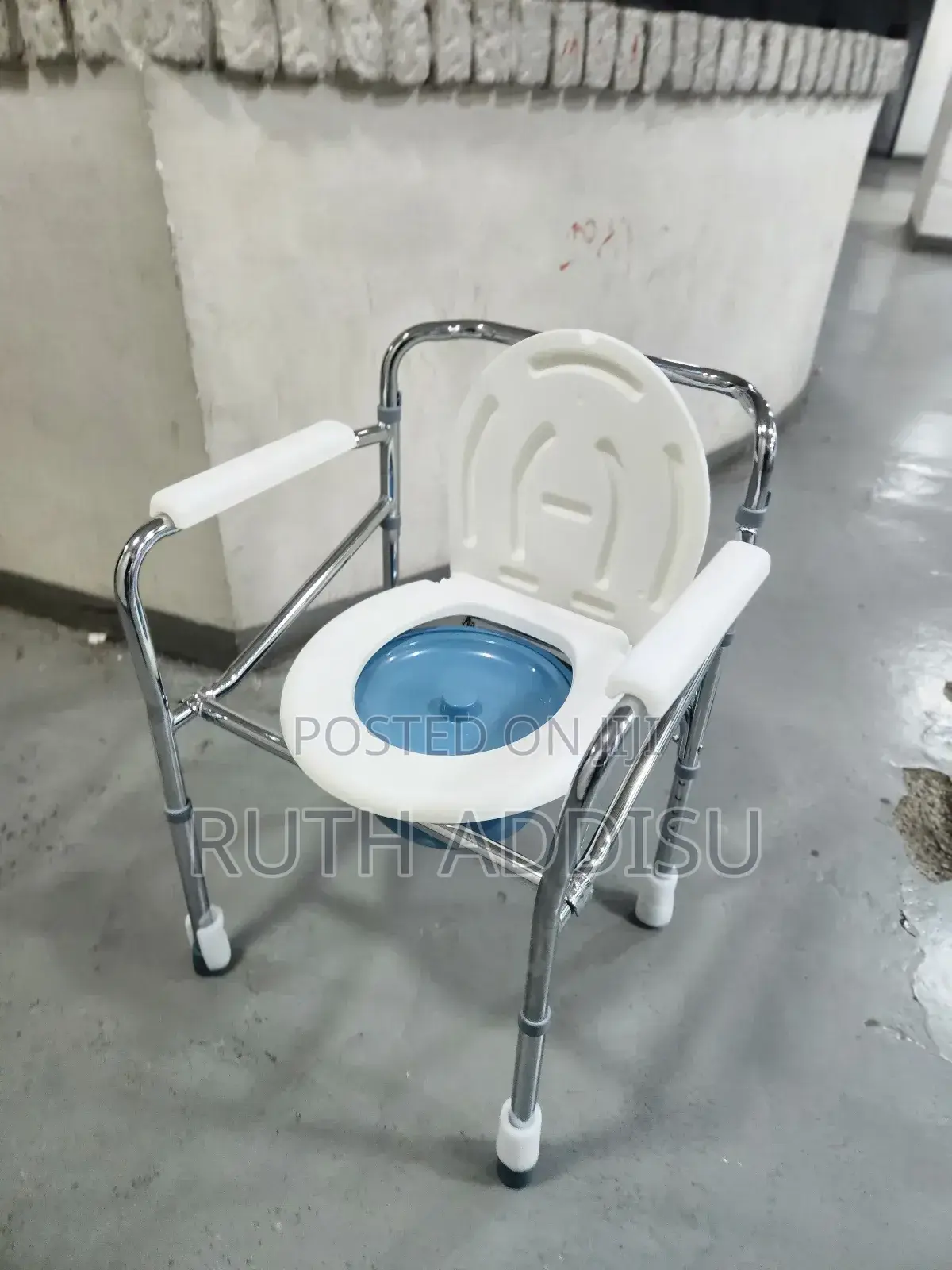 Toilet Chair塱崁commode Chair腱三ealdelry Toilet Chair in Addis