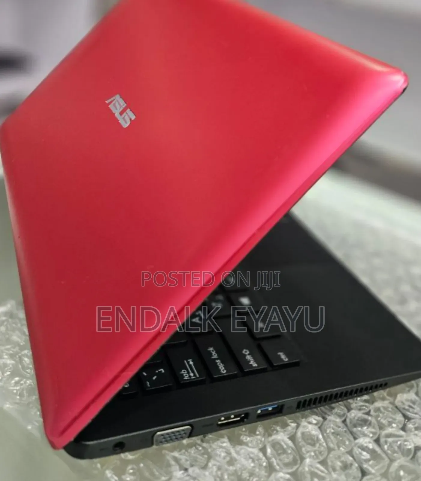 New Laptop Asus 2GB Intel Celeron SSD 320GB