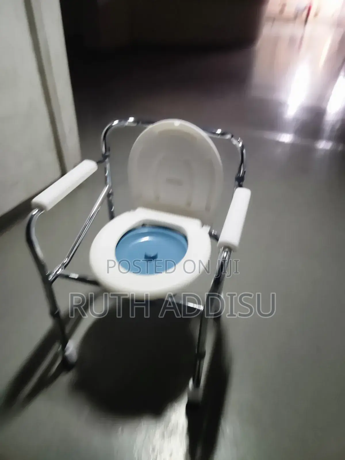 Commode Chair庫侖toilet Chair角色commode Chair峯到commode Chair