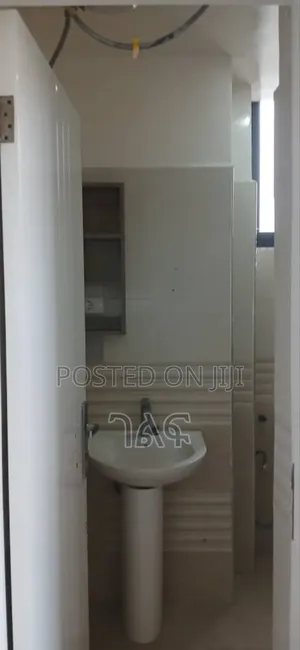 3bdrm Apartment in የሚሸጥ ባለ 3 መኝታ, Bole for sale