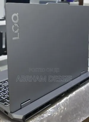 New Laptop Lenovo LOQ 15IRH8 24GB AMD Ryzen 5 SSD 512GB