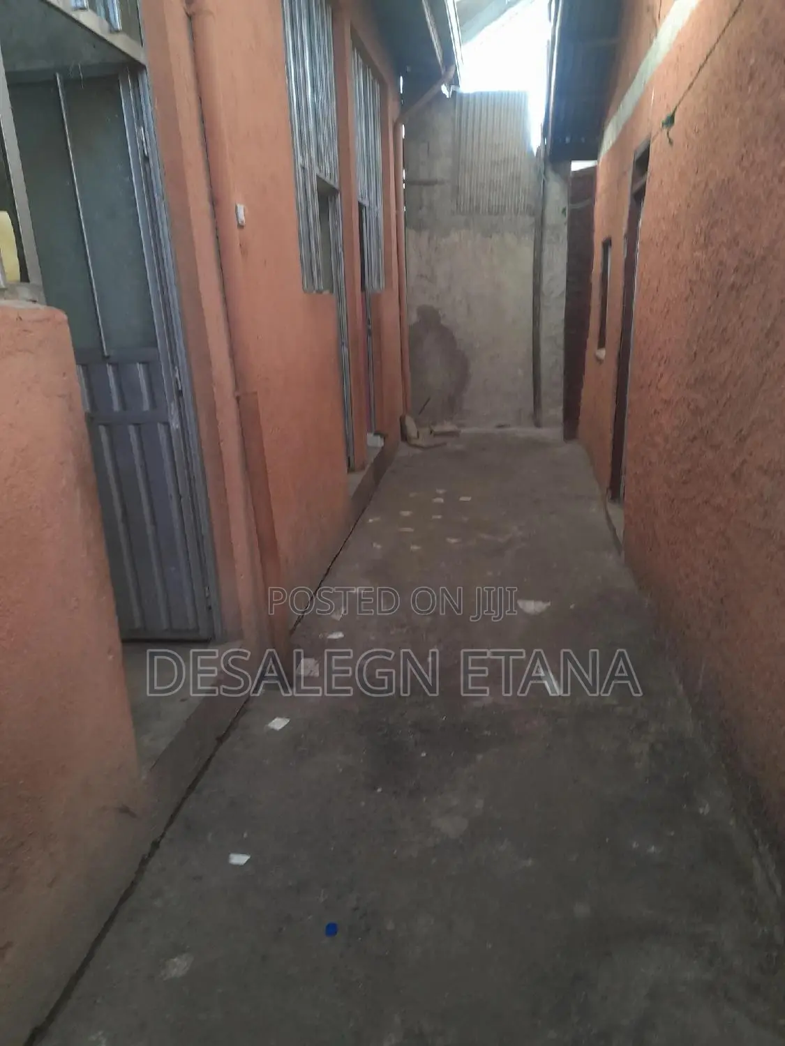 7bdrm House in Oromia.Finfinne for sale