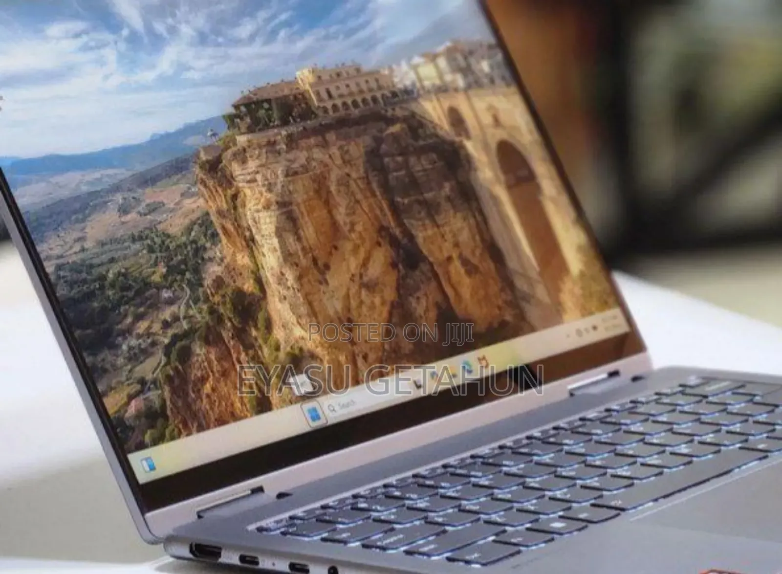 New Laptop Lenovo 500e 8GB AMD Ryzen 5 SSD 512GB