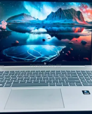 New Laptop HP Pavilion 15 16GB Intel Core I7 SSD 1T