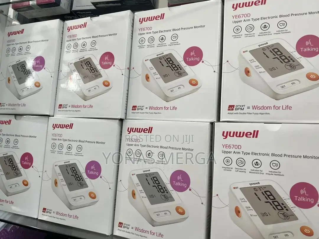 Bp Monitor//Description
Features
1.Large LCD Screen Display