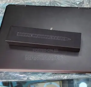 New Laptop HP Spectre 16GB Intel Core I7 SSD 1T