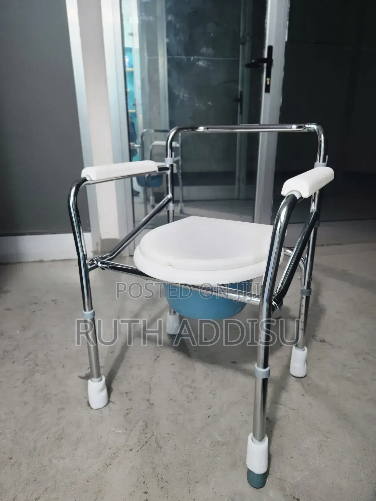 Toilet Chair能夠commode Chair鸟熺commode Chair湘向commode Chair