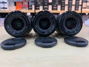 Photo - Sony 28-70mm Lens