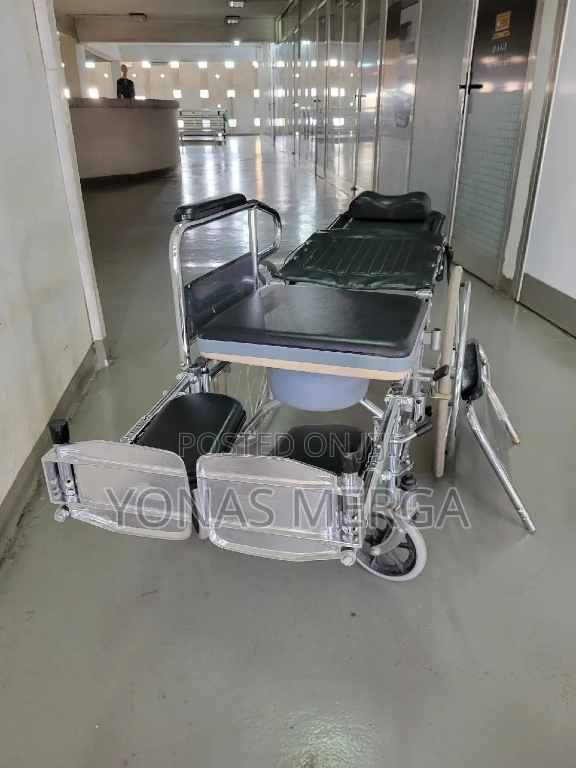 Multifunctional Wheelchair世世wheelchairممممwheelchair\Wilcher