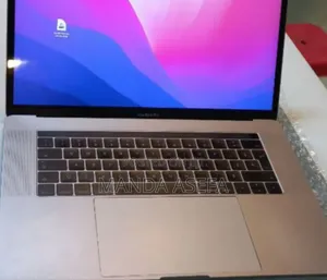 Photo - New Laptop Apple MacBook Pro 2016 16GB Intel Core i7 SSD 512GB