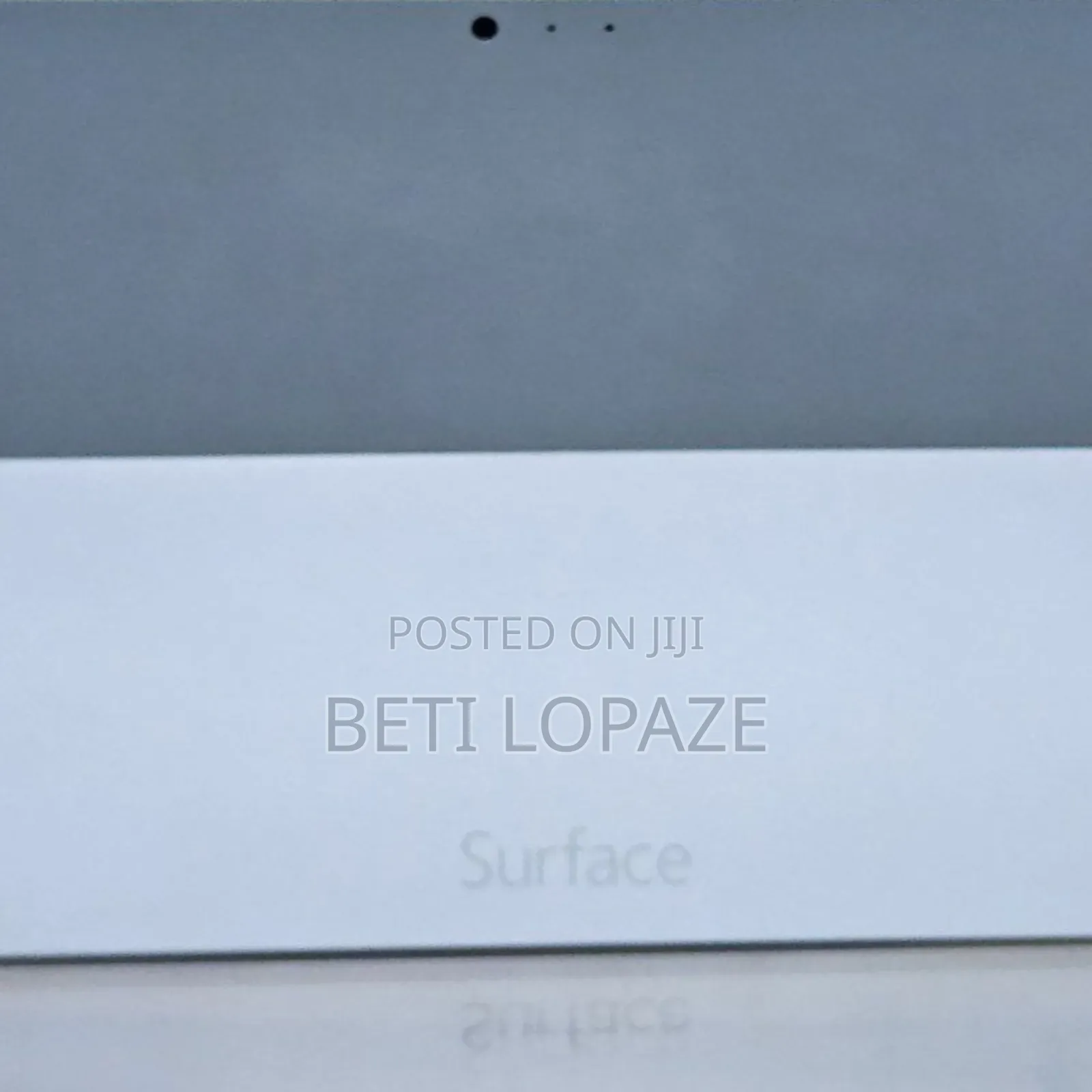 New Laptop Microsoft Surface 8GB Intel Core I5 SSD 256GB